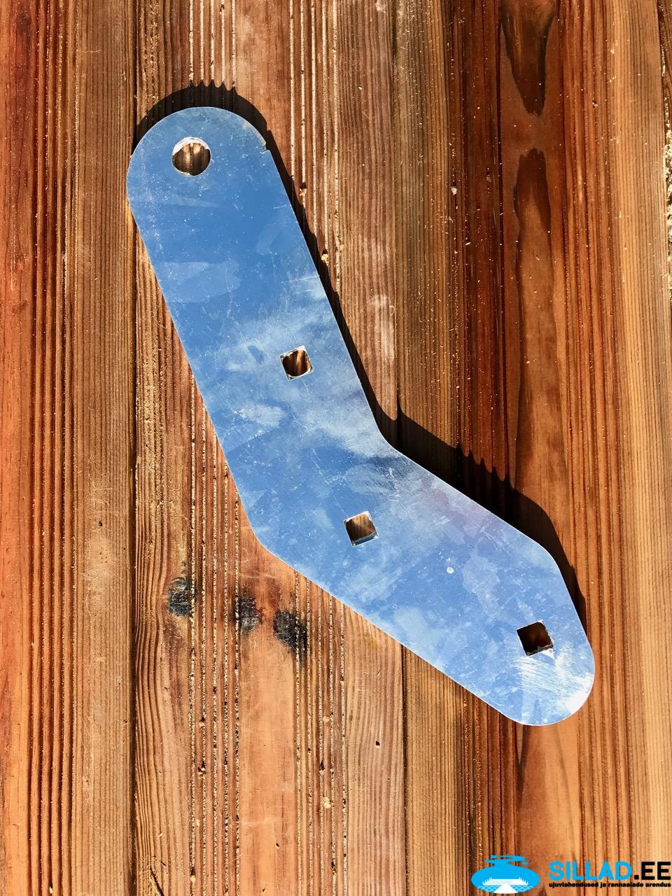 plastujuk, plastikujuk, ujuvsillad, paadisillad, ujumissillad, katamaraanid, torujukid, pontoonid, ujuvmajad, ujuvsaunad