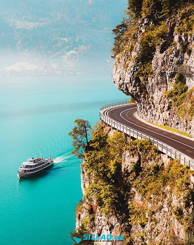 Tour Brochure Subscribe